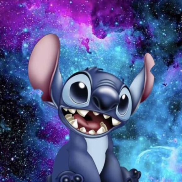 Meet your Posher, Queen - Picture 5 of 9